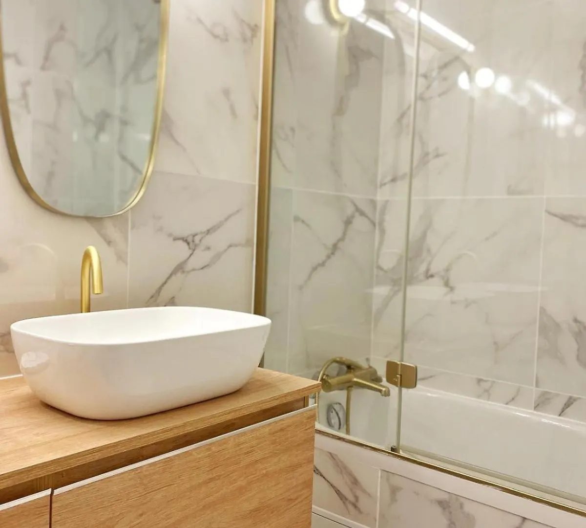 Gare Du Nord - Large Renovated Apartment Paris
